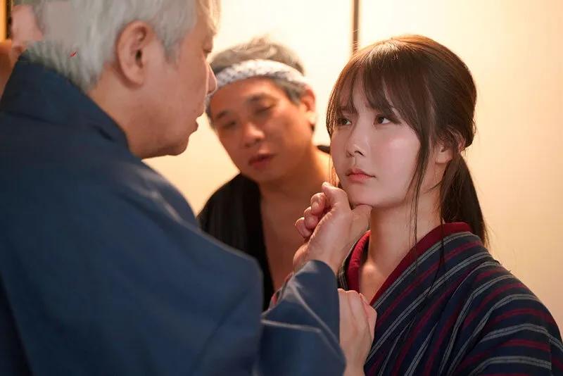 sex gay đụ Để không bị hiến tế, cô gái đã phục vụ tình dục cho cả dân làng